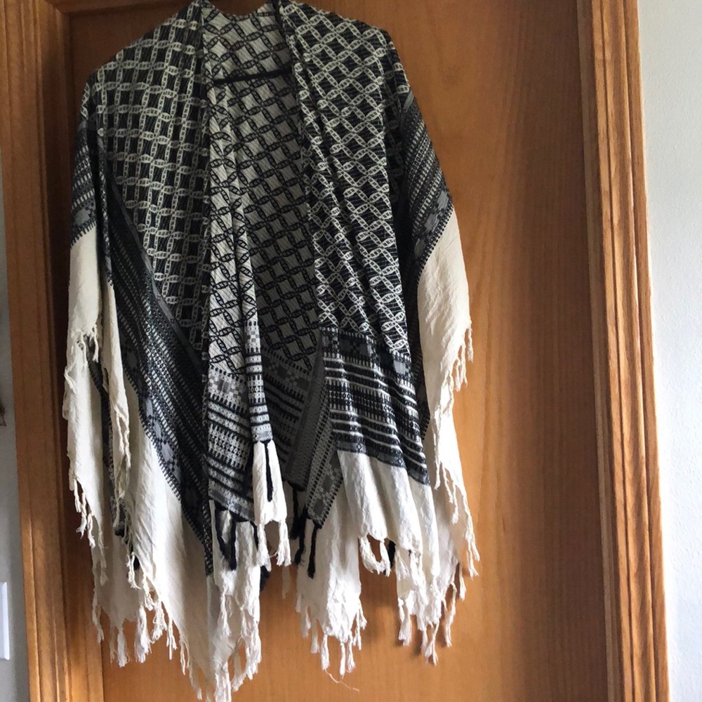 Tan and black wrap